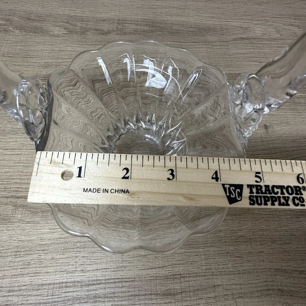 Vintage UV Glow Glass Basket Manganese Uranium Style Ruffled Edge 365 Light